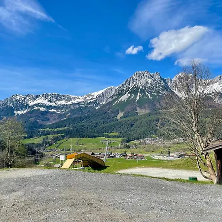 アパート Berghof エルマウ