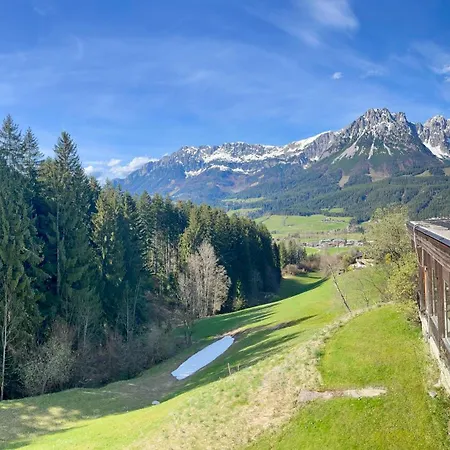 アパート Berghof